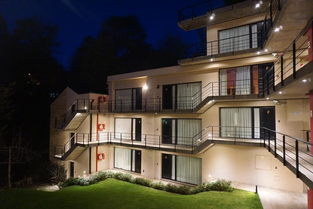 El Oasis Apart Hotel San Martín de los Andes 外观 照片
